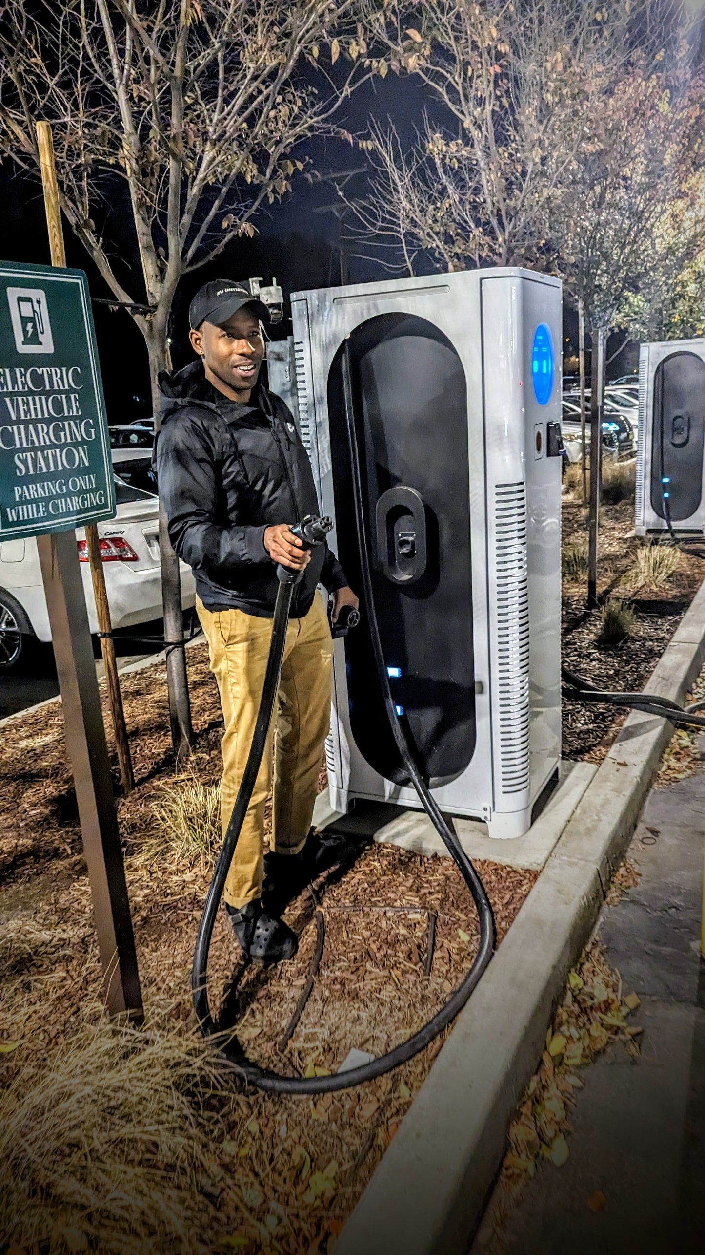 208V 3-Ph! XCharge C6, up to 125kW, or 150kW on 480V